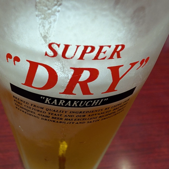 おちかれ〜❤

お仕事終わって乾杯してます🍻🍻🍻

今日も仲良し様で完売でした
𝐻𝑎𝑝𝑝𝑦(◍´꒳`◍)

いつも本当にありがとう！！！

ひまわり🌻