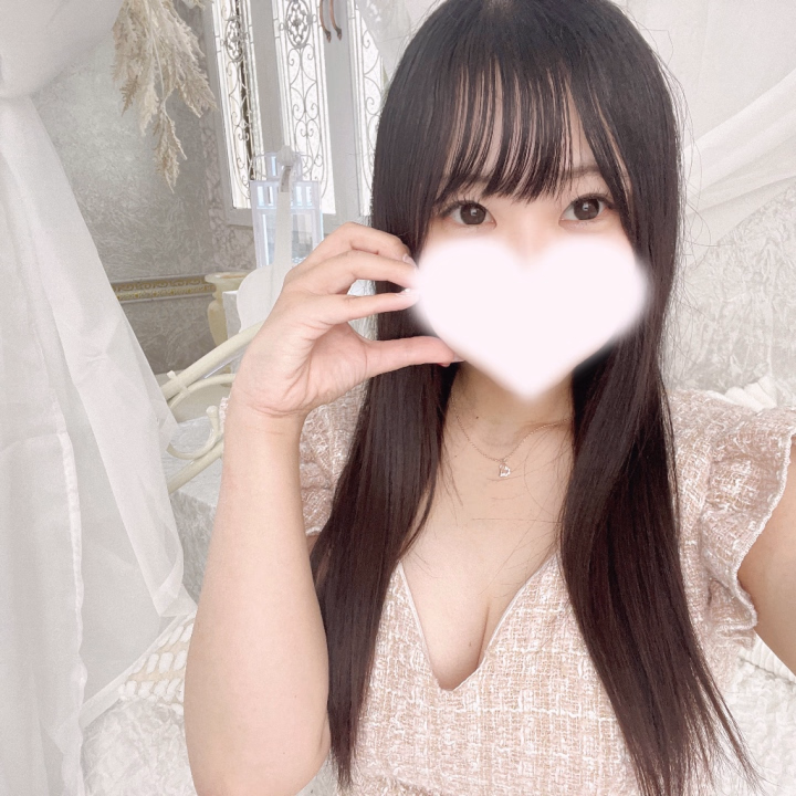 おはようございます💕ゆりかです🐥⸒⸒
7-16でいます🎀
日曜日で女の子も多そうなので早めの
ご予約お待ちしてます🌟🎶
たくさんえっちなことしたいな///
寂しくさせないで😭
