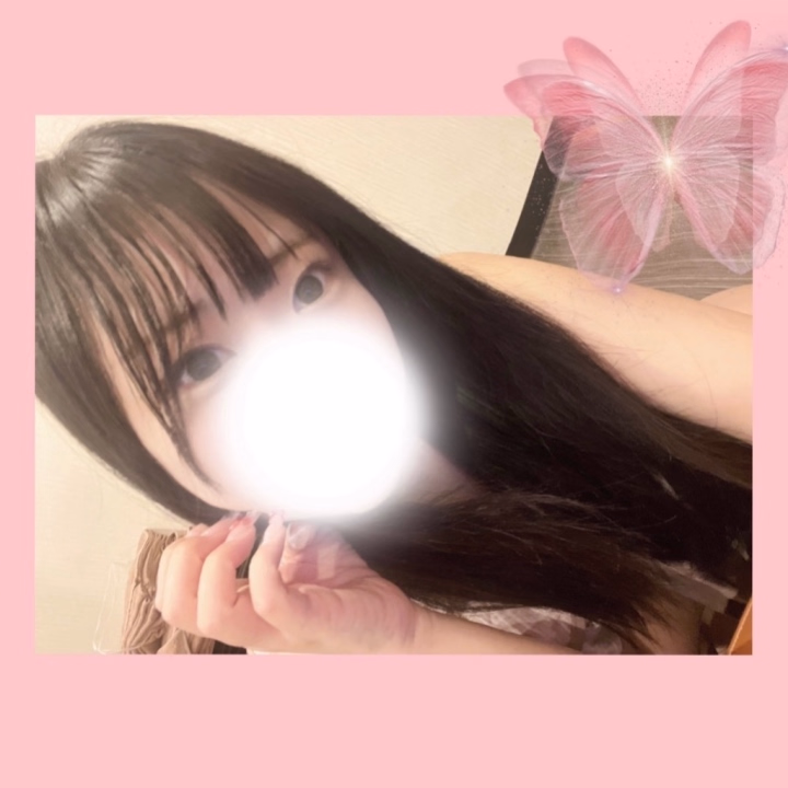 体調悪くてお休み続きでごめんなさい、
15:00からに変更してもらって
今日います😭🩷良かったら遊んでください🩷
