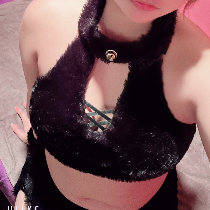 今日は、沢山の指名ありがとうございます‼️
お兄さん達とのお話は、イチャイチャ楽しかったです🥰また遊んでくださいね〜