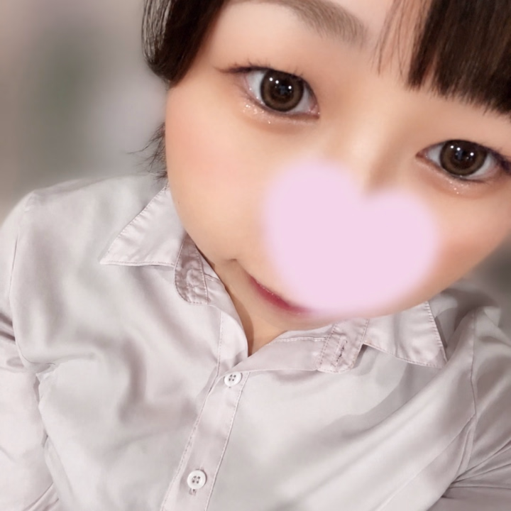 ひめちゃんねるのお兄さん
お久しぶりですっ꒰՞｀o̴̶̷ ⩊o̴̶̷´՞꒱✨

ひかりです！

気づいたら5月終盤ですね〜😣😣
1年あっという間だしもう夏だしっ🌞
ひかりとあちあちな夏にしよーね^>ω<^🍧🎐❤︎

今日は

【 19:00 /24:00 】

出勤してます！
お兄さんと久しぶりに会えたら嬉しいなっ🎶