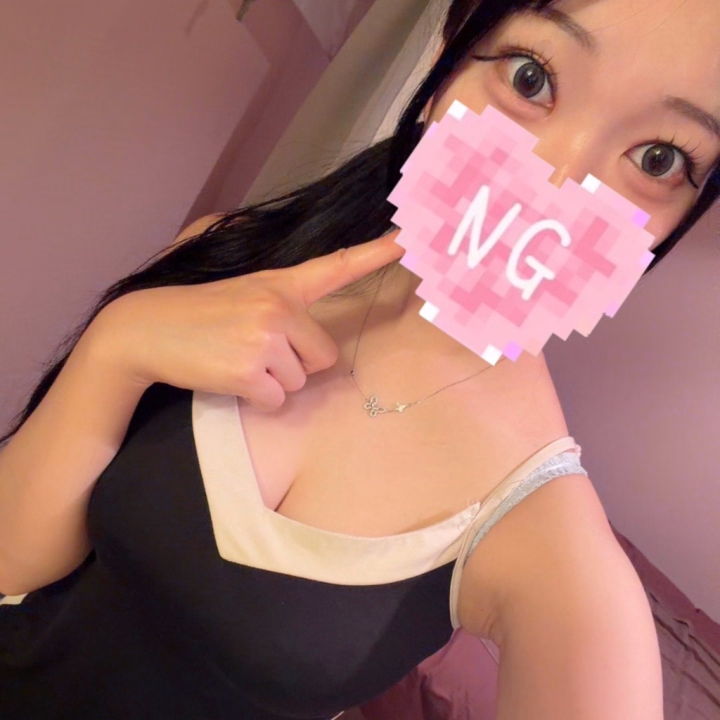 らんです💞

今日も15時からラストまで出勤してます🌟

今日はめっちゃメイク上手に出来たんだ😳💞💞

いつもより、可愛いと思うから
らんにいっぱい会いに来てくれたら嬉しいな🥺💖💖

お昼ご飯いっぱい食べて今日もお仕事一生懸命、頑張ります✨✨

良かったら、らんに癒されに来てね🥰

待ってます🥺💞💞