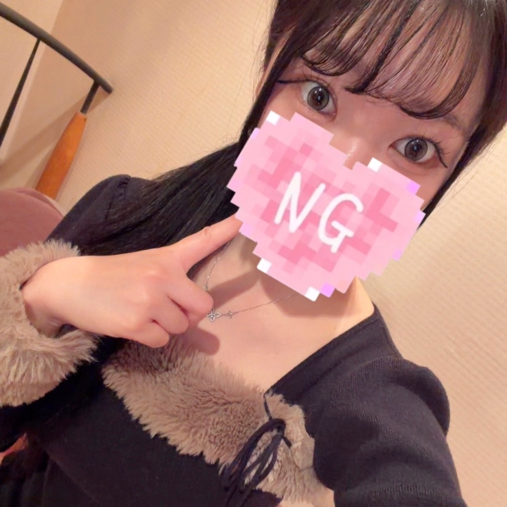 らんです💞

今日も13時から22時まで出勤してます🌟

今日は晴れててポカポカあったかくて
気持ち良いね🥰

今日から、ゴールデンウィーク8連勤するから、らんにいっぱい会いに来てくれたら嬉しいな🥺💞💞

待ってます🥰