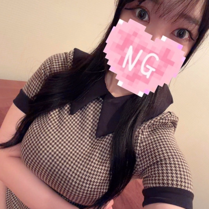 らんです💞

今日は急遽17時から22時まで出勤することになりました✨✨

いっぱい癒せるように頑張るから、
らんに会いに来てくれたら嬉しいな🥺💞💞

待ってます🥰