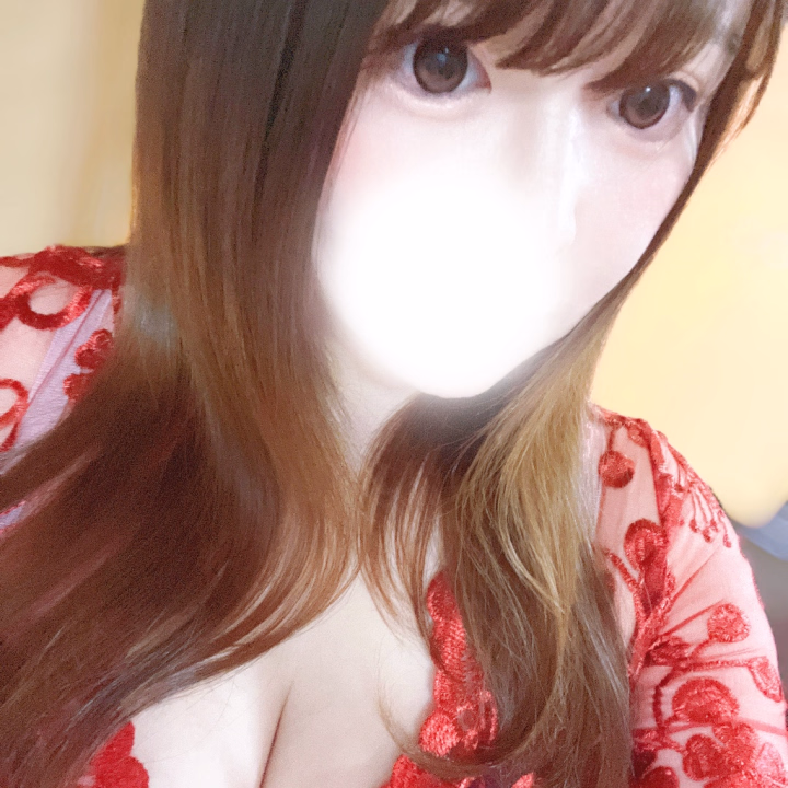 ありがとうございまみた♡♡
始めての遅番だったけどきてくれたお兄さんありがとう( ᴗ̀ ̫ᴗ́ )✨
今日は新しいドレスだったこともあった気分もるんるん🎶
いつもよりえっちなしーさんでした💌