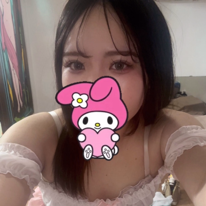 出勤しました♡

今日はどんな気分ですか…？😌
たくさん甘やかしてくれる人、募集中です🤍

一緒に気持ちいい時間過ごそ？
お誘い待ってます💭✨