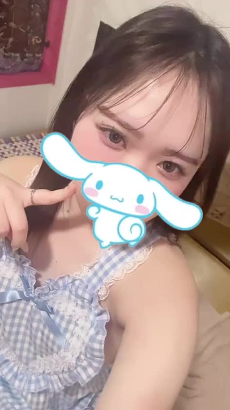 エプロンの下みんな気になる？🙈💕