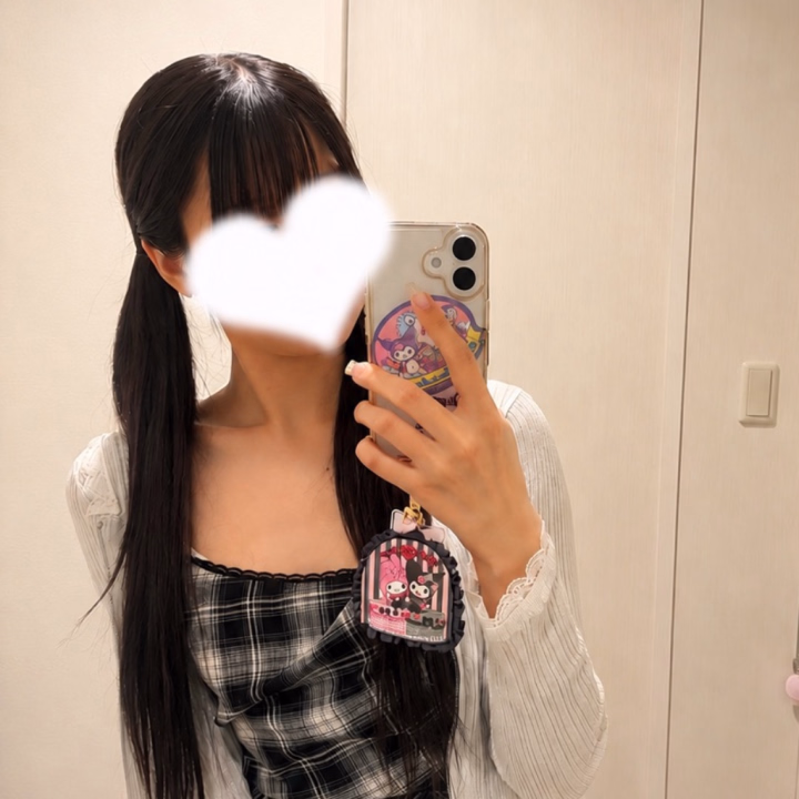 かぐらです♡

おはようございます☀️
今日も出勤しています❕

🎀現在の空き枠🎀
今から60分枠🈳
16：20~20：00まで🈳

当日予約等でばらつきはあると思うので
お遊び考えてくださっているおにいさまは
お手数おかけしますがお電話の方よろしくお願いします🙇🏻‍♀️🤍

では今日もよろしくお願いします🥰

かぐらちゃん🐰ྀི