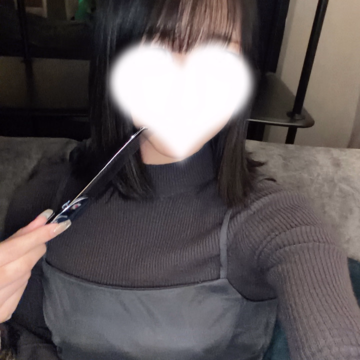 かぐらです♡

久しぶりに遅延に巻き込まれました🚃🌀
最近は無かったから舐めてました、、反省

流石に少し疲れてしまったから
おにいさまと一緒に癒されたいな〜🥰

たくさんイチャイチャ♡キスしてくれるおにいさまお誘いお待ちしております^ᴗ ̫ ᴗ^♩

ニンニク食べちゃダメだよ〜〜‼️

かぐらちゃん🐰ྀི