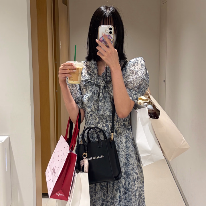 かぐらです♡

本日来てくださったおにいさま
ありがとうございました💞

ご予約のおにいさまにコスプレでのお出迎えしています🎶
ハロウィン🎃楽しみましょうね💕︎

今日もご予約さまや店頭指名さま
そして、フリーのおにいさま
たくさんのおにいさまに会えてとっても嬉しかったです☺️

明日も朝9時から出勤していますので
お時間合うおにいさまいらっしゃいましたらご予約お待ちしております✨️

かぐらちゃん🐰ྀི