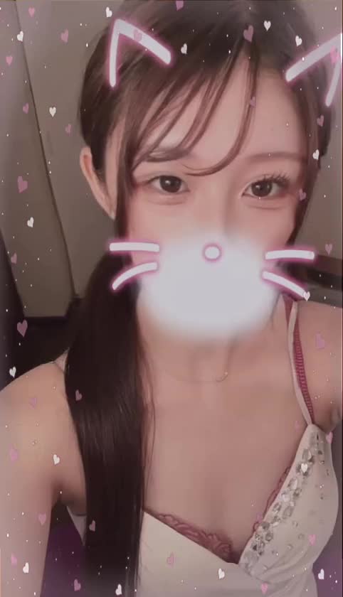 こんばんわ🌙

よく聞かれる
女の子もアダルト動画とか見るの？にお返事します🗣


私は見る‼️
包み隠さずいうけど見る‼️


もう、ひとつの漫画を見るように
芸術的なものとして鑑賞してます👀
そして、エロい目とかじゃなくて
【うぅわぁ、、スタイル良、、】
って思ってる。


オカズにしてるかは、、、🤫㊙️


かのん