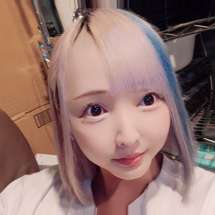 しゅっきん！

台風過ぎ去りました✌️

天気も良くなってきたからぜひ遊びに来てね🥰

ご指名待ってます🫣💕