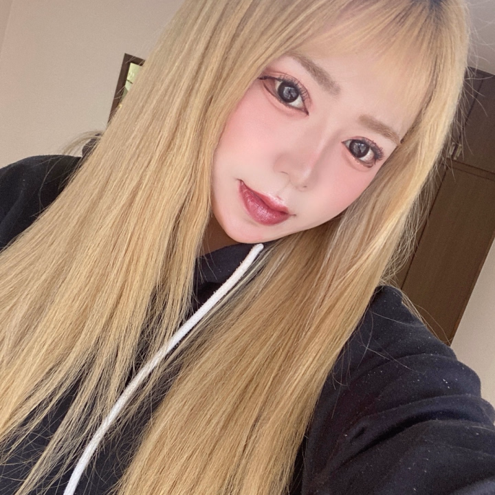 初日の本指名様♡

21時から出勤だったのに来てくれた
本指名のお兄ちゃん
ありがとうございました😊❤️❤️

嬉しい
この前ぶりに来てくれたし
急遽出勤だったのに
あってくれてありがとう🥺❤️❤️

今回も❤️❤️❤️

ど変態お兄ちゃん❤️❤️

そして沢山褒めてくれてるからとても
嬉しかったよん🥰❤️❤️❤️

また会えるといいにゃ😍❤️❤️

ありがとうございました😍❤️❤️

Twitter
@nnmyost