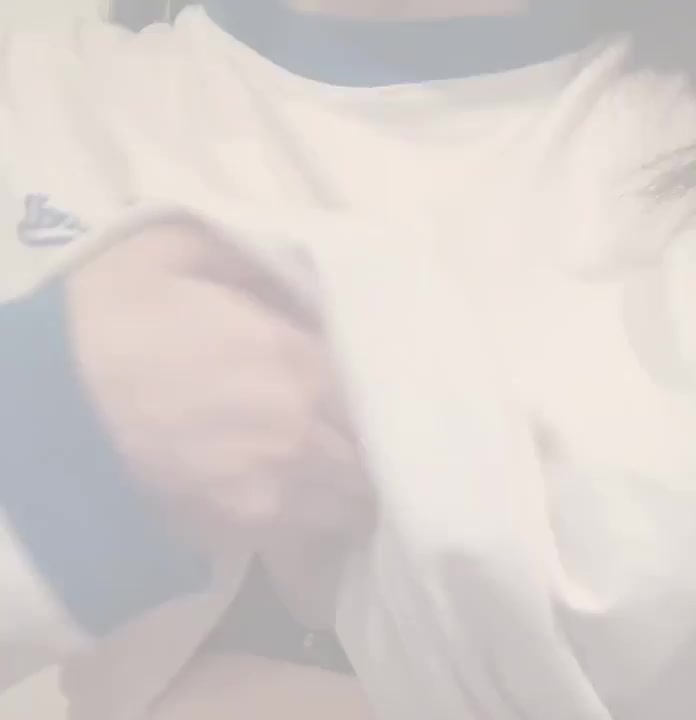 出勤最後の動画はお○ぱいで締めくくろう🥧


まだ4時間あります‼️‼️‼️‼️


お○ぱいに埋まりましょ🤭💗


私がお○ぱいと騎○位でお兄様の理性ぶち壊します🎶


さやか🤍