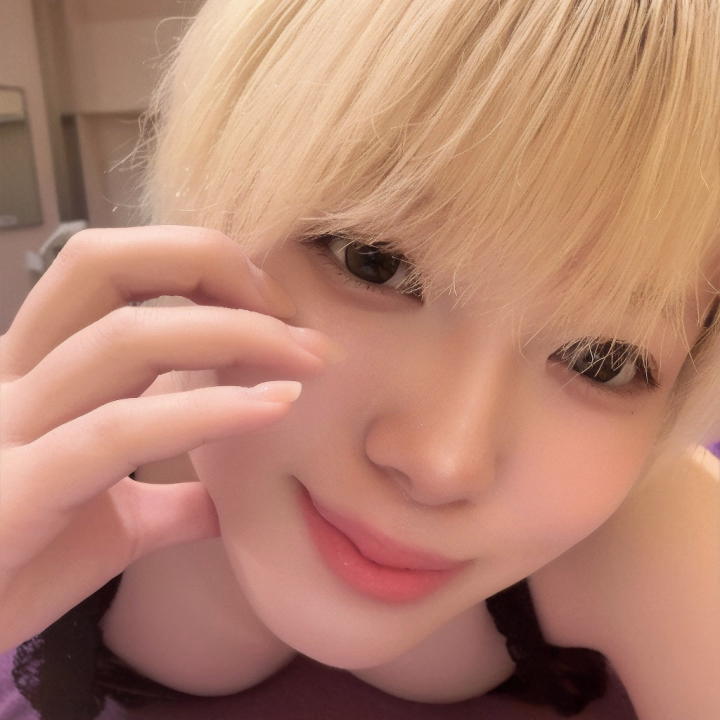 多謝由香港嚟見あーちゃん嘅王子様🖤💜
今日可以同王子様見面,あーちゃん真係好開心🥺
雖然我哋嚟自唔同地方,但係同王子様一齊嘅時間完全冇距離感,傾偈同相處都好舒服,時間過得超快💜
最令あーちゃん開心嘅係,王子様同我講「あーちゃん係No.1」🥺🖤
聽到嗰一刻真係偷偷地開心咗好耐,俾王子様咁樣講,今日嘅心情直接變到超好💜
難得由香港嚟日本,仲選擇嚟見あーちゃん,真係好多謝你。
希望今日都可以成為王子様旅程入面一個開心嘅回憶🖤
下次再嚟日本嘅時候,如果可以再見到王子様就好啦🥺💜
あーちゃん會等你㗎🖤