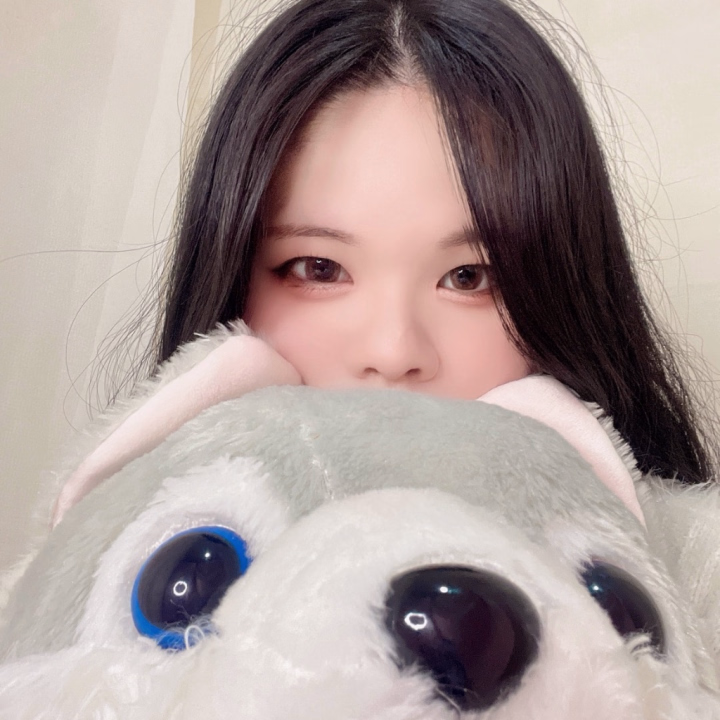 今日も元気に出勤完了✅



12時〜18時までいるよ♪



久しぶりに楽しいことしたいなあ🥰