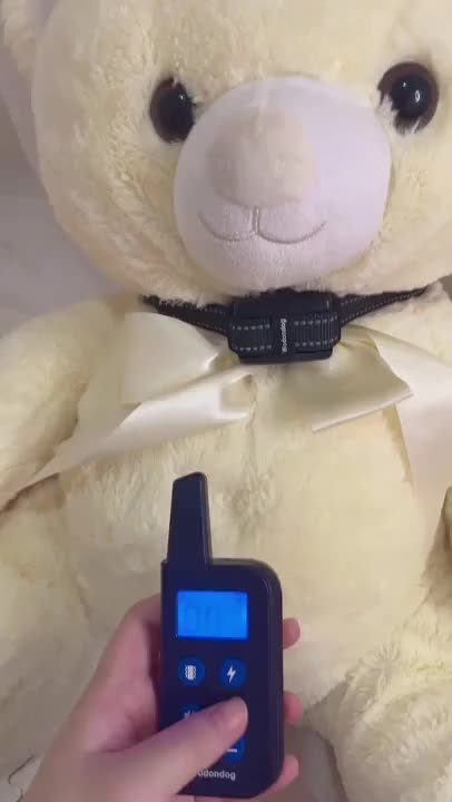 新たな武器をGETしたよ！



その名も電気首輪💡



遠隔でボタン押すだけでビリビリ電気が流れるの🤭




いつ流されるかもわからない恐怖でぐちゃぐちゃになっちゃうね🥰




強さは1〜99まであって、首に巻くのは50が限界かな？？🤔



太ももとかだと強い子はマックスまでできるかも！




試してみる？？👀



※ペースメーカーや心臓、その他に電気による影響がある疾患を持っている方は使用できません