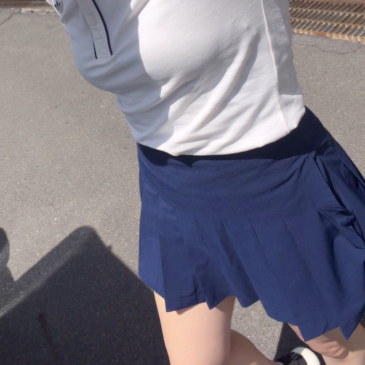 おはよおおお😊

なんか
可愛いコスプレとか買おうかな🥺💕

SNSみてると
アイドルが着てる可愛いのが
たくさん出てきて欲しくなった🥹笑