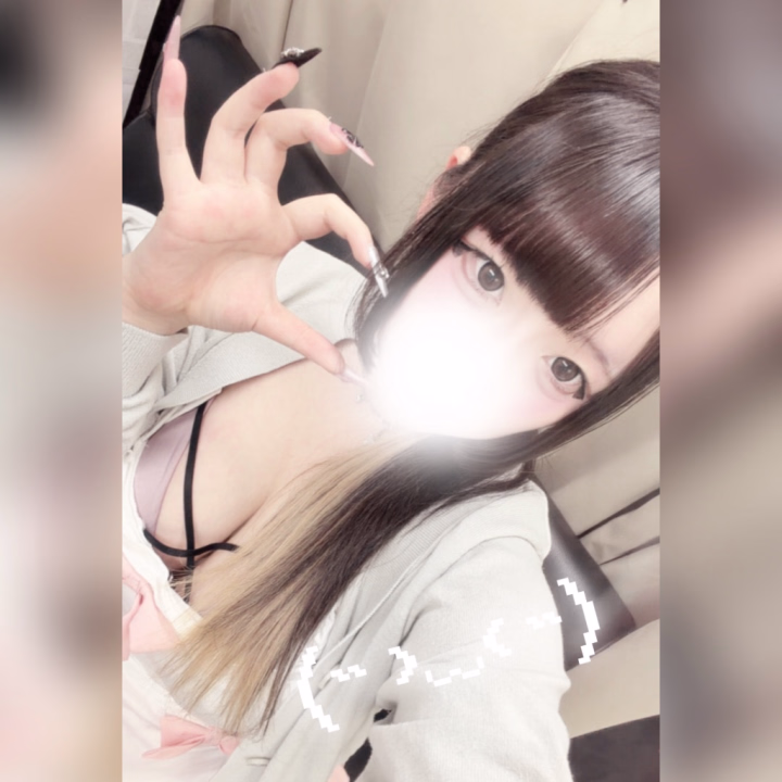 こんばんちゃ！！


出勤してます！！


ネイル変えたの！！みてー、ー！！！


直接見に来て！！！


本日もラストまでです！！


たくさんのご予約、ご乗車おまちしてます！！