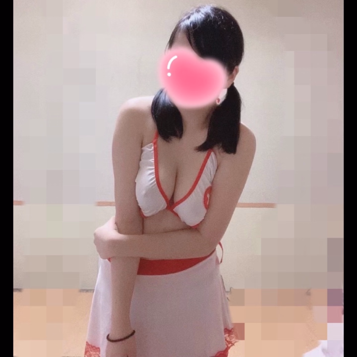 今日の衣装はえちえちナースです💉💘

下着はもちろん無しでお出迎えもお見送りもします😍

疲れた身体をえっちな治療でスッキリさせてあげますね♡