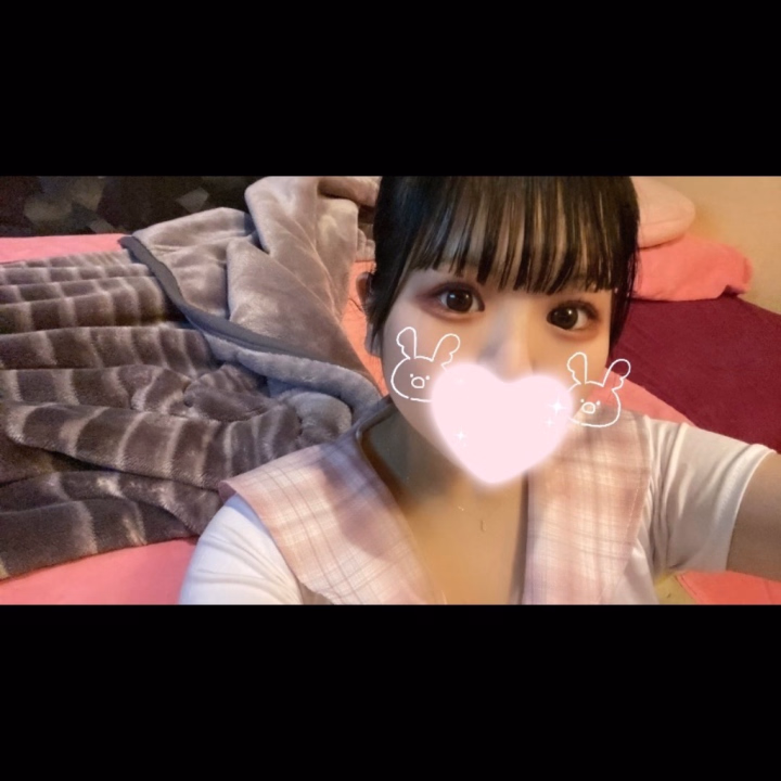 みんなおはよーっ☀️

かんなです👧🏻💖

出勤も残り2日となりました🤧

明日まで出勤したらしばらく会えなくなってしまうのが寂しすぎます…🥲🥲

なのでこの機会にぜひ会いに来てください🥺🥺

今日明日は12時〜会えます🌟

ぜひかんなちゃん堪能しにきてね💖