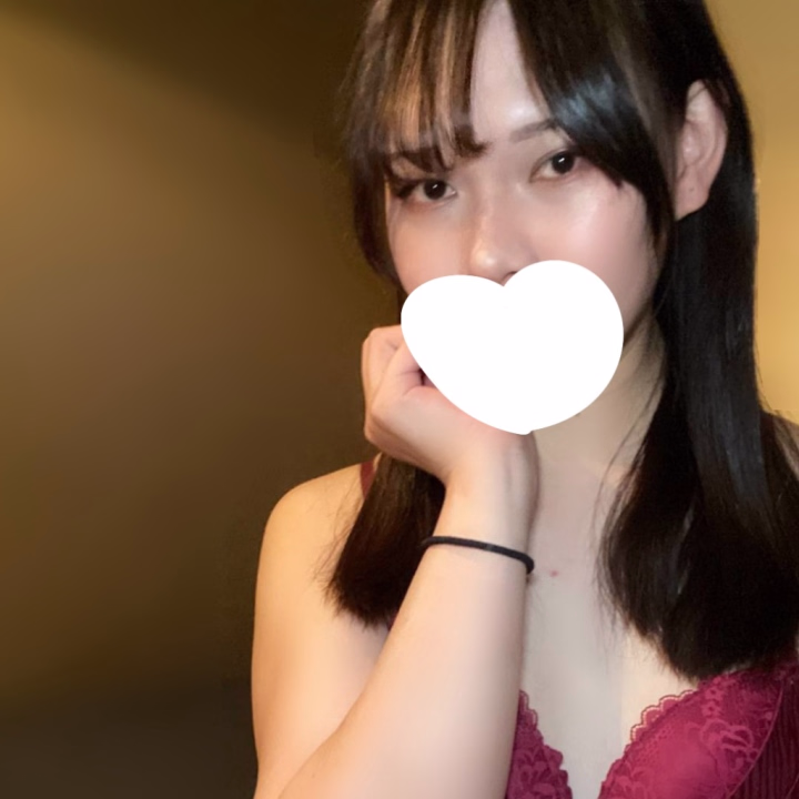 台風が接近中とのことですが

ひなは元気に本日も出勤します🤗🩷

本日は18:00までおります🫰

明日は20:00までおります💓‪

台風が来るとのことですが

だからこそ予約しやすいと思いますので

そんな狙い目にお越しください😇

安全第一でね😌💓

皆様のお越しお待ちしてます✨