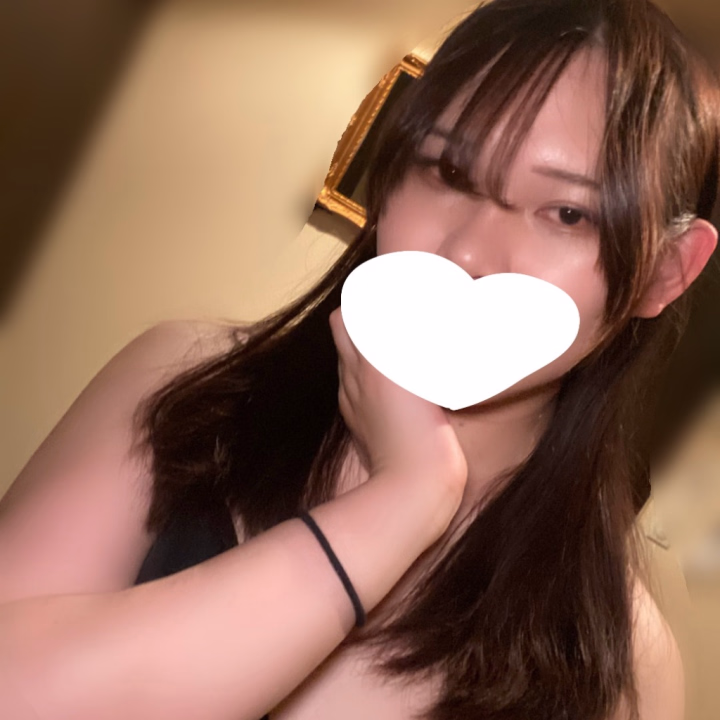 ひなです💜
今日は土曜日なので
週末のお休みの方も多いのかな？
さっそくの事前予約ありがとう💓
お会いできるの楽しみにしてますね〜🥰

まだ空き枠もあるので、お時間合うお兄様はぜひお誘いくださいっ🫧
朝から暑くてバテそうだけど、お部屋はキンキンに涼しくして待ってます❄️