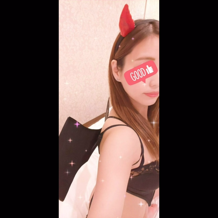 おはようございます(*^o^*)


結局、
4時に起きてから一睡もできませんでしたぁ😭😭


本日10:00〜16:00です❤️


雨が降ってるけど…
お時間の合うお兄さんが居てたら
よろしくお願いします🙏💕
