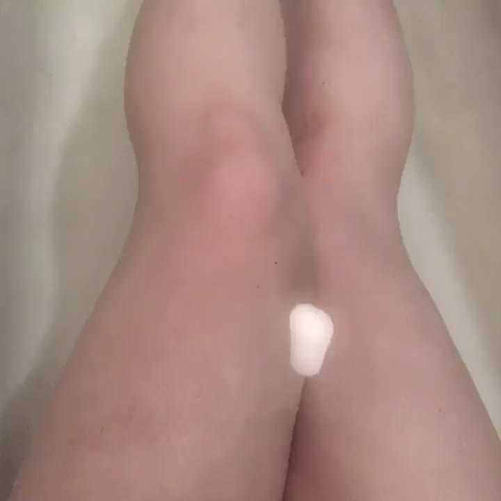 おはようございます🐣💕

今日もアラーム鳴る前に起きれて
ハッピーな気持ちのあこです✨

お天気もよくって
春な感じが嬉しいし幸せだなあ🌸

今日も15時から居るので
エッチな王子様にあこの動画日記届くと嬉しいな🫶

まだ準備するには早いから
ちょこっとお散歩してくる🫧



🧸あこ🍒