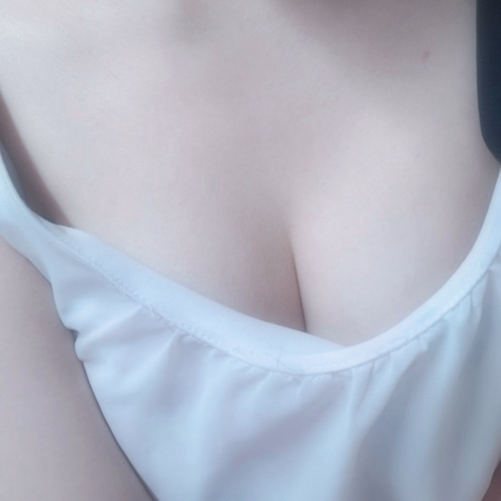 おはようございます！！

今日は朝からー！！

そして17時までです😭

いつもより早い出勤、早く退勤なのでタイミング合えば是非✨

三連休最終日楽しもー！