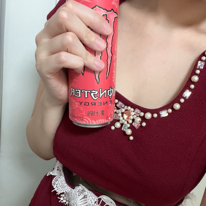 本日16-24で出勤です

差し入れありがとうございました👾🩷

お誘いお待ちしてます૮ ⸝⸝>  ·̫ < ⸝⸝ ︎ა