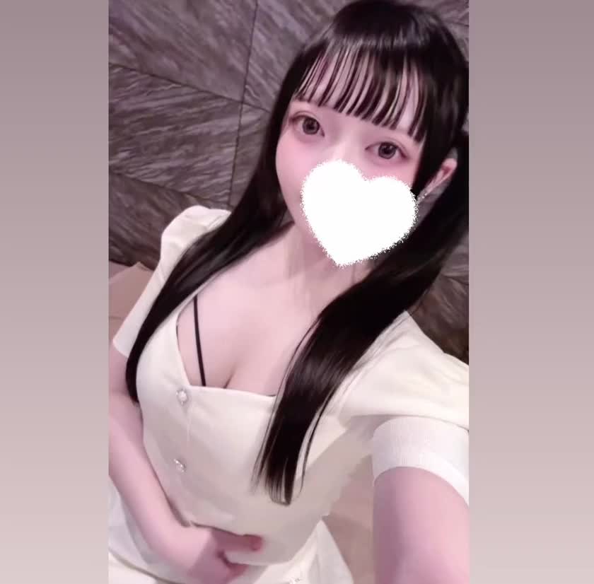 おはようございます💕
昨日も沢山のお誘いありがとうございました🥹🤍


今日もお待ちしてます♡♡


明日は大好きなお洋服の新作欲しいからオープンから並ぶつもり、、！


それが終わったらまつパなので
明日のためにも枠いっぱい埋めてほしいです🤍🤍


お待ちしてます🐶❕


くれあ🐶