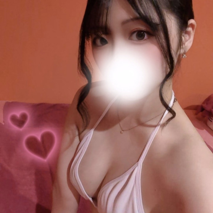 今日は朝も昼も夜も
会いに来てくれるお兄さんがいて嬉しかった💖

最後寝る前にもう1回シたかったな？🥺

明日の朝一緒に解消してくれるお兄さん🙋🏻‍♂️

朝からのお誘い待ってるよ🤫💖