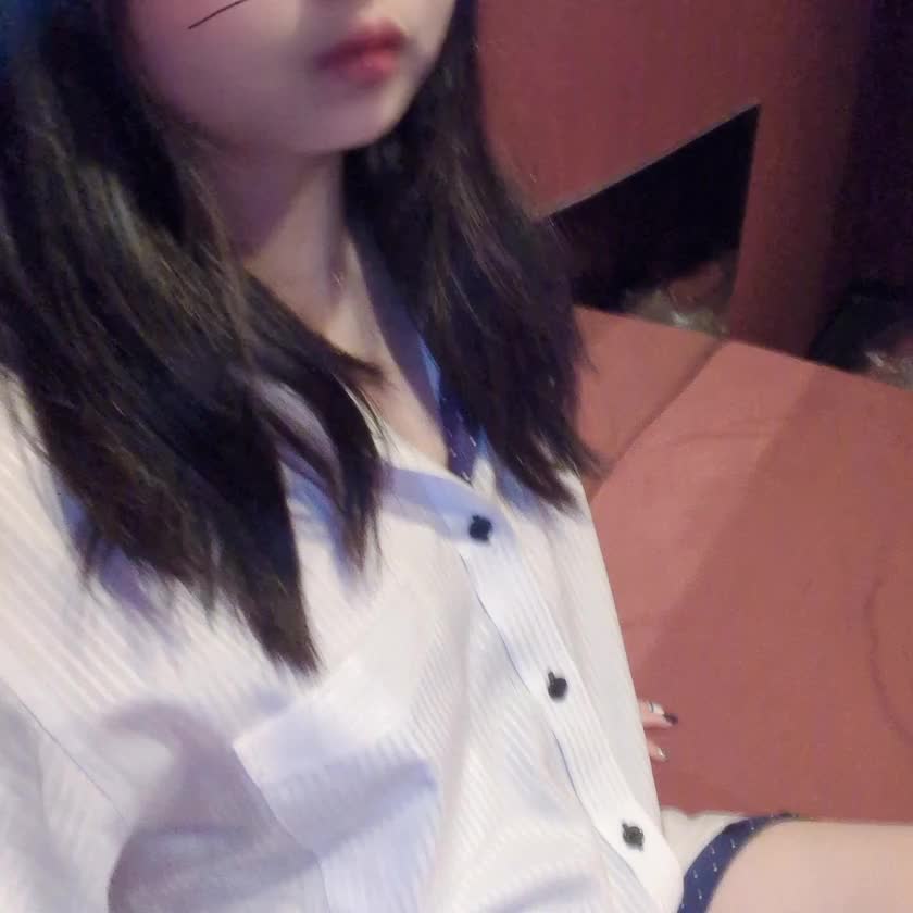 💖出勤予定です💖

20(土)　9:00-24:00
21(日)　9:00-24:00
22(月)　9:00-24:00
23(火)　9:00-24:00
24(水)　9:00-24:00
25(木)　9:00-24:00
26(金)　9:00-24:00

7日間何時でも会えます❣️

2度目ましてのお兄さんも💖
初めましてのお兄さんも💖
お待ちしてます🌟