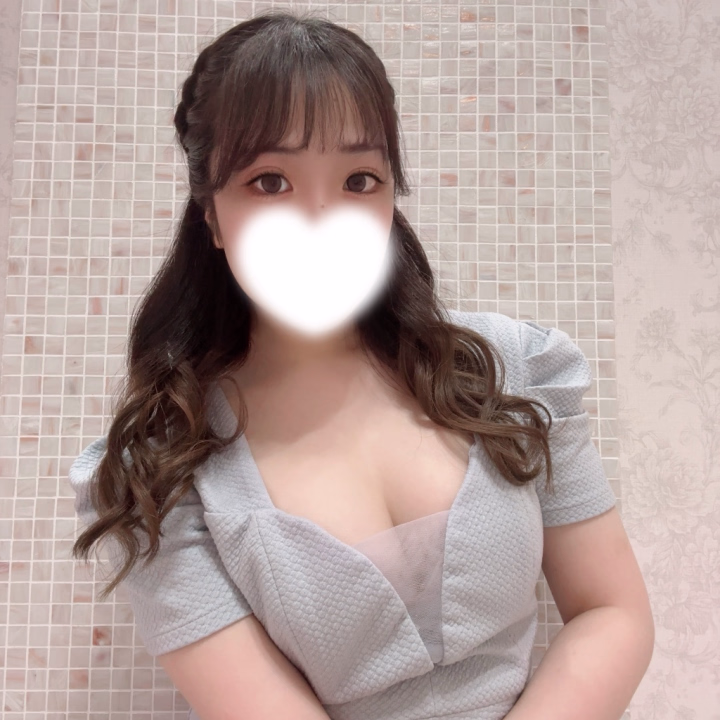 ドタバタしていて
合間に投稿になっちゃいましたが
もね出勤してます💨

今日は21時までなので
それまでまってます🫶🏻

ちょっとドレス大きかった、、、笑🤣
新しい自前のドレス欲しい👗💞
次はどんなのにしようかな〜て
考え中💭

もね🐈‍⬛