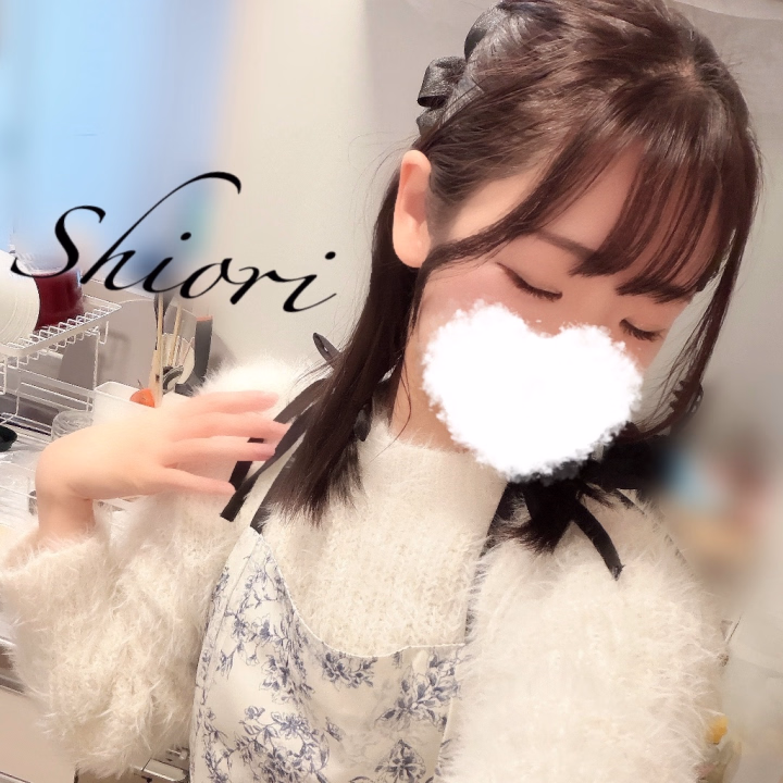 おはようございます💕
2月限定個人オプション少しずつご予約頂いてて、嬉しいです☺️

事前のご予約で個人オプションお伝え頂くと、ノーパン、ノーブラでお兄様の元へ伺ってます🌟

個人的にはノーパンにパンストはやばい…🥺🫧

バレンタインも近いので甘あまな時間ご一緒したいです💕