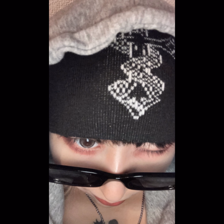 千葉からのお客様ありがとうございました🐺💕
なでなでしてもらえて凄く嬉しかったです( *´꒳`*)♡
また遊びにいらしてください*˙︶˙*)ﾉ"