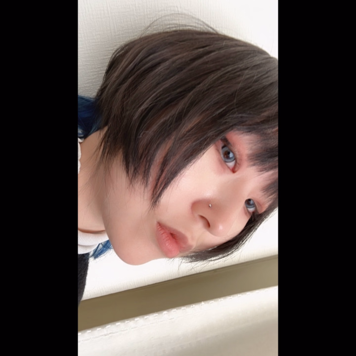 こんばんは🐺
退勤しました！
今日も沢山のお兄様方にお会いできて嬉しかったです꒰ ˉ͈̀꒳ˉ͈́ ꒱♡♡ 
今日は何回か吹きました( ¨̮ )
明日も沢山吹かせて世界地図描かせて下さい(？)

明日は9時~ラストまでいます！
ご予約お待ちしております🙇‍♀️💕