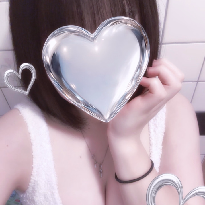 🐰🤍 お兄様たちにお知らせです♡ 🤍🐰

こんにちは、てんです🥰💕
いつも写メ日記を見てくださって
ありがとうございます👶🏻💗

🌸 16日・17日、出勤します♡ 🌸

お兄様たちに会えるのが楽しみで、
今からちょっぴりドキドキしてます🤭💓

初めましてのお兄様も、
久しぶりのお兄様も、
てんと一緒に楽しい時間を過ごしませんか？🧸💌

たくさんお話しして、いっぱい笑って、
「会いに来てよかった♡」って思ってもらえたら嬉しいな🥺💕

少しでも気になってくれたお兄様は、
ぜひ会いに来てくださいね🎀✨

💌 ご予約・お誘いお待ちしています♡

16日も17日も、
素敵なお兄様に出会えますように…🌷💕

📕 てんが笑顔いっぱいで待ってるね📕🤍