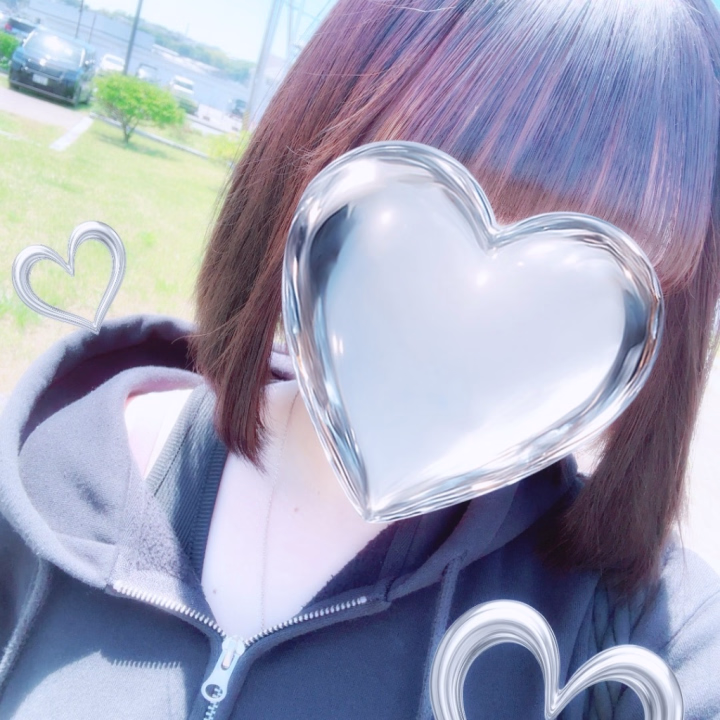 🌟お兄様、こんばんは🌙

てん、ただいま退勤したよ〜💕
今日もたくさん遊んでくれて、ありがとうございました😘

とっても気持ちよくて、大満足な時間だったなぁ💖
お兄様の優しいタッチにメロメロで、もっと一緒にいたかったよ😳💦

次は28日9時から出勤する予定だよ！
またてんとイチャイチャしたいなぁ...💋

お兄様のご来店、心からお待ちしてますね😍💕

🌈またね〜✨

💓てん💓