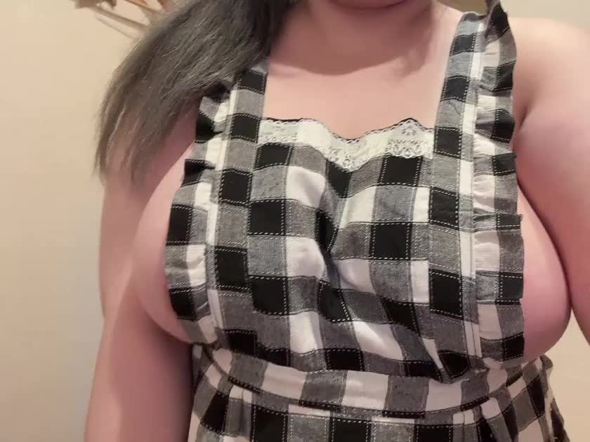 今日はのんびりお休み中🥰

何して過ごそうかな〜って考えながらゴロゴロしながらえっちな動画載せちゃう…🫣💖

次回は23日9:00〜17:00🎀

今から予定空けてくれたら嬉しいな💗

🎀ご予約方法🎀
当日はお店に電話で予約お願いします🤲
お急ぎの場合も電話でお願いします📞

■希望日→
■予約時間→
■希望コース→
■会員番号→
■初めてor本指名→
■オプションの有無

⬆️ご予約の際はトークにこれを送ってね‪‪❤︎‬

みいひ