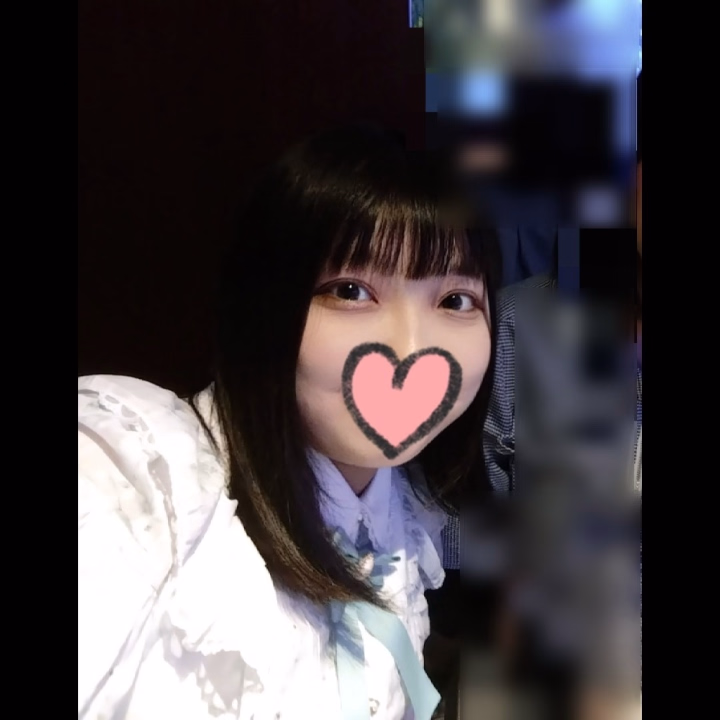 昨日今日来てくださったお兄さんありがとうございました！！

会った時からずっとやさしくて、かわいいって言ってくれて、いっぱい一緒に気持ちよくなれて…

とってもうれしかったです♡

次回の出勤日は7月初旬になります🍉

色んなお兄さんに会えたらいいなぁ🐹

りりかは今からごはんをいっぱい食べてきます🫡

お兄さんもちゃんとごはん食べて力つけてね！