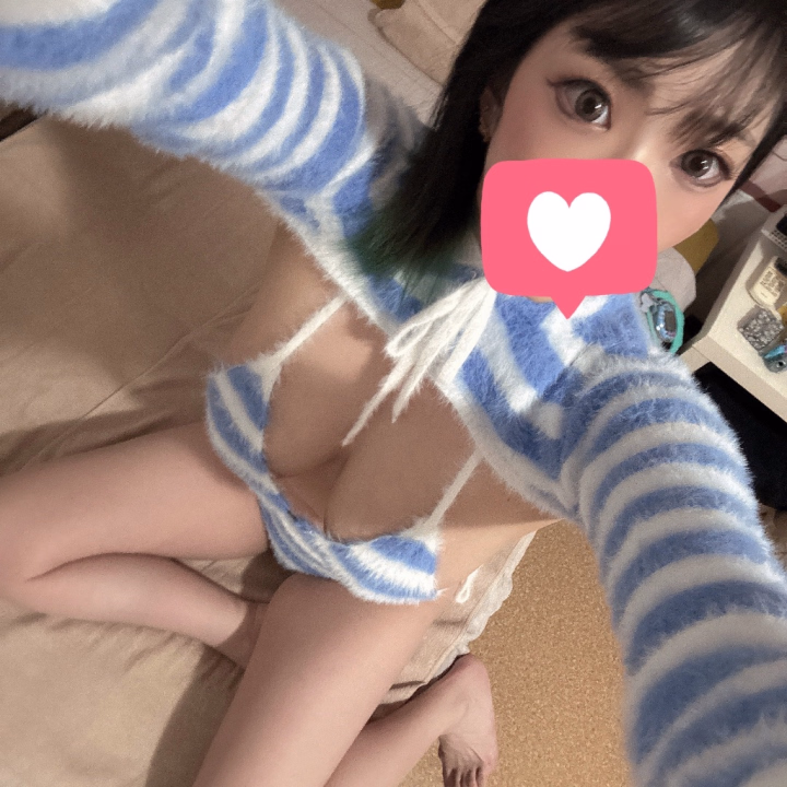 おはようございます☀️

昨日はたくさんお誘いありがとう
ございました🎶🎶

今日から残り3日間は9:00-いるよー！
11:30から90分まで
14:00-20:00/21:30頃から🈳あります！

お誘いたくさんください🍌🍌