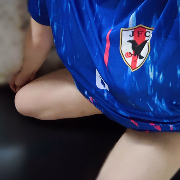 こんばんは！No.55 石原です！

本日の衣装は『サッカー⚽️』です！
明日いよいよ日本の試合始まりますね〜
見たすぎるけど早起き苦手すぎて、諦めかけてます🙂‍↕️

本日19時から24時まで出勤してます！
みなさんお待ちしてます😊