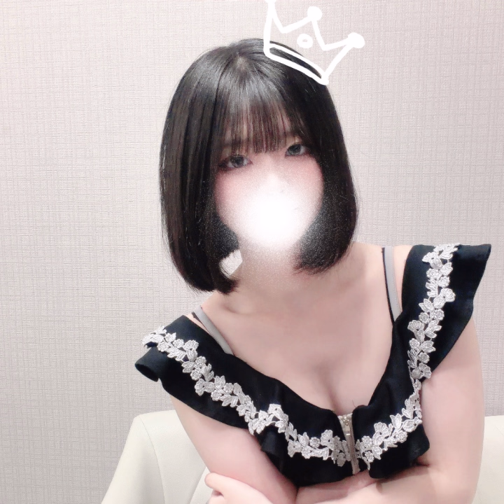 今日はたくさんのお兄さんに会えてとっても幸せな1日です🤍

まだ慣れていないこゆめに会いに来てくれて、優しくしてくれてありがとう🥹💕

今日は時間によってまだ会えるよ🫶🏻
少しでも気になってくれたお兄さん、ぜひこゆめに会いに来てほしいな♡