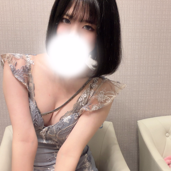 こゆめ、仲良くなるとたくさん懐いちゃうかも♡
いっぱいお話しして、楽しい時間を過ごしたいな🎀
こゆめのこと気になってくれたらうれしいです♡