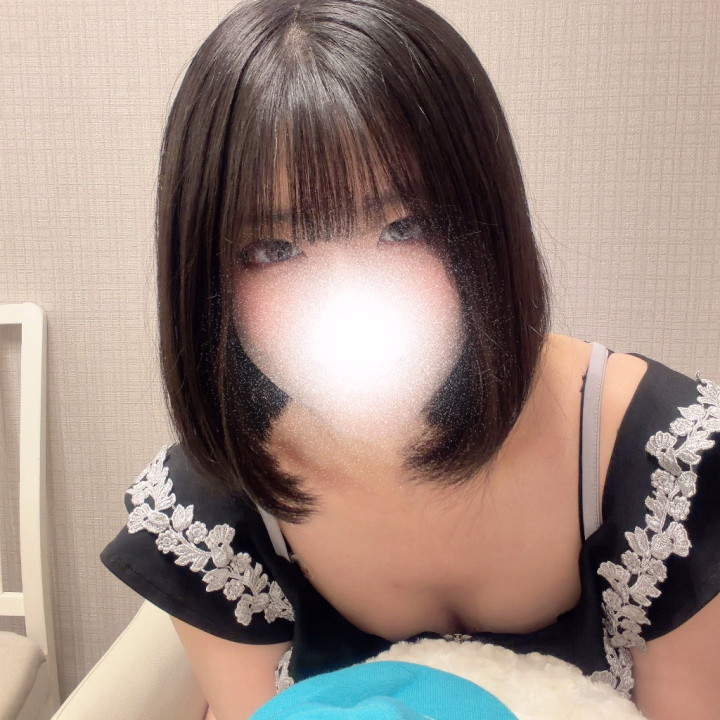 お仕事終わりのお兄さんもいるかな?💭
今日の疲れをこゆめと一緒に癒しませんか?🤍
まだまだ24時までいるので、お誘い待ってます🥺💕