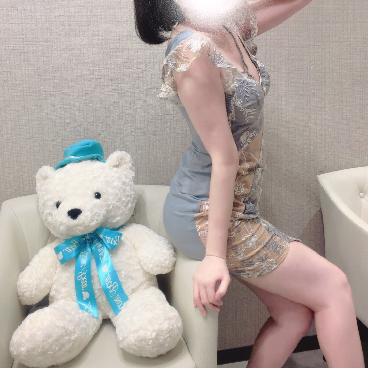 みんなはどっち派?🤔♡
お出かけするならお昼派?夜派?🌙
こゆめは夜のゆっくりした雰囲気も好きだよ🤍
お兄さんたちはどっちかな?🥰