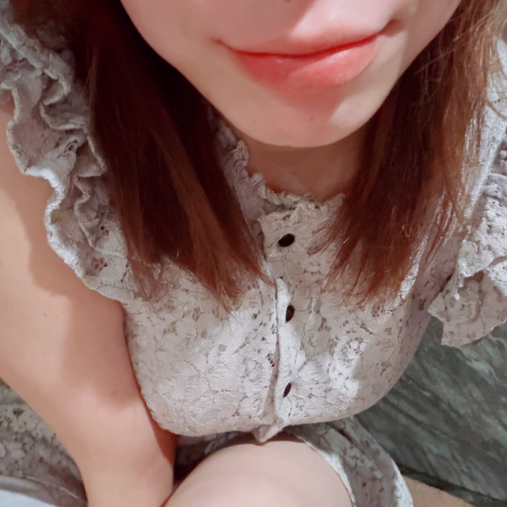 こんつき🌙

お店の外に1歩出てみたら、たっくさんの車でびっくりしました🚗
今日は水戸まちなかフェスティバルが開催中なんですね👀

と言いつつも、私は屋台飯を買ってしまうと、きっとお酒が飲みたくなってしまうので、ぐっと我慢してマクドナルドを食べましたが🍔(笑)
たまにはお祭りでお酒と屋台飯で涼しい夜を過ごすのも、とっても好きだったりします💖
屋台飯って、とってもビールに合いますよね🍻スーパードライと一緒に食べる焼きそばとか、焼き鳥とか、特に格別でたまりません❣️

お祭りの目の先❣️にハピネス水戸店はございますので、お祭りを楽しんで汗をかいたあとは、お風呂で汗を流して、スッキリしてから帰ってくださいね💖

本日この後24時まで、お待ちしてます❣️