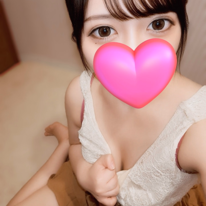 本日も元気に出勤中‪💕
 
今週は本日がラストなので
会いに来てくれると
嬉しいです💋
 
いっぱいイチャイチャしようね😘